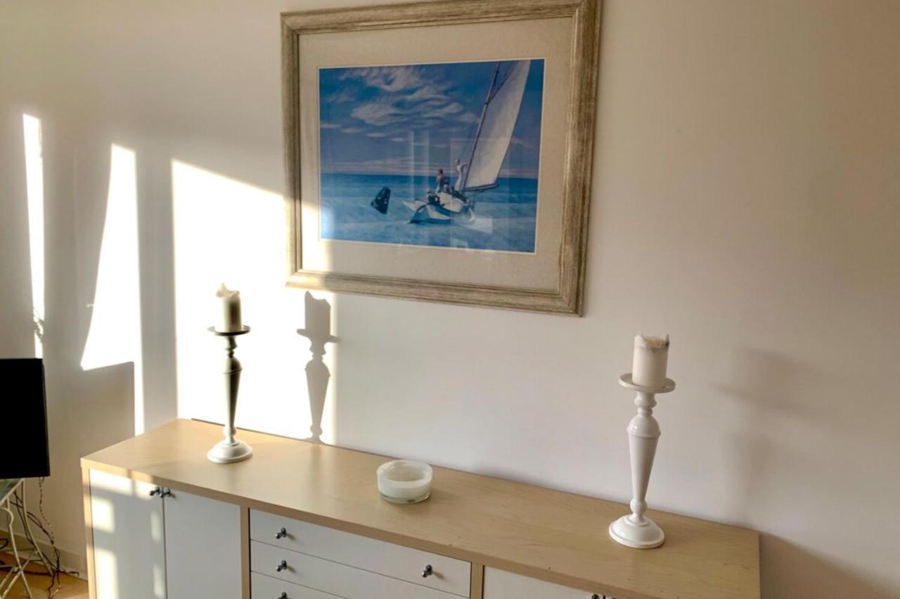 2 Bedroom Flat With Balcony Views Of Arthur's Seat Apartment