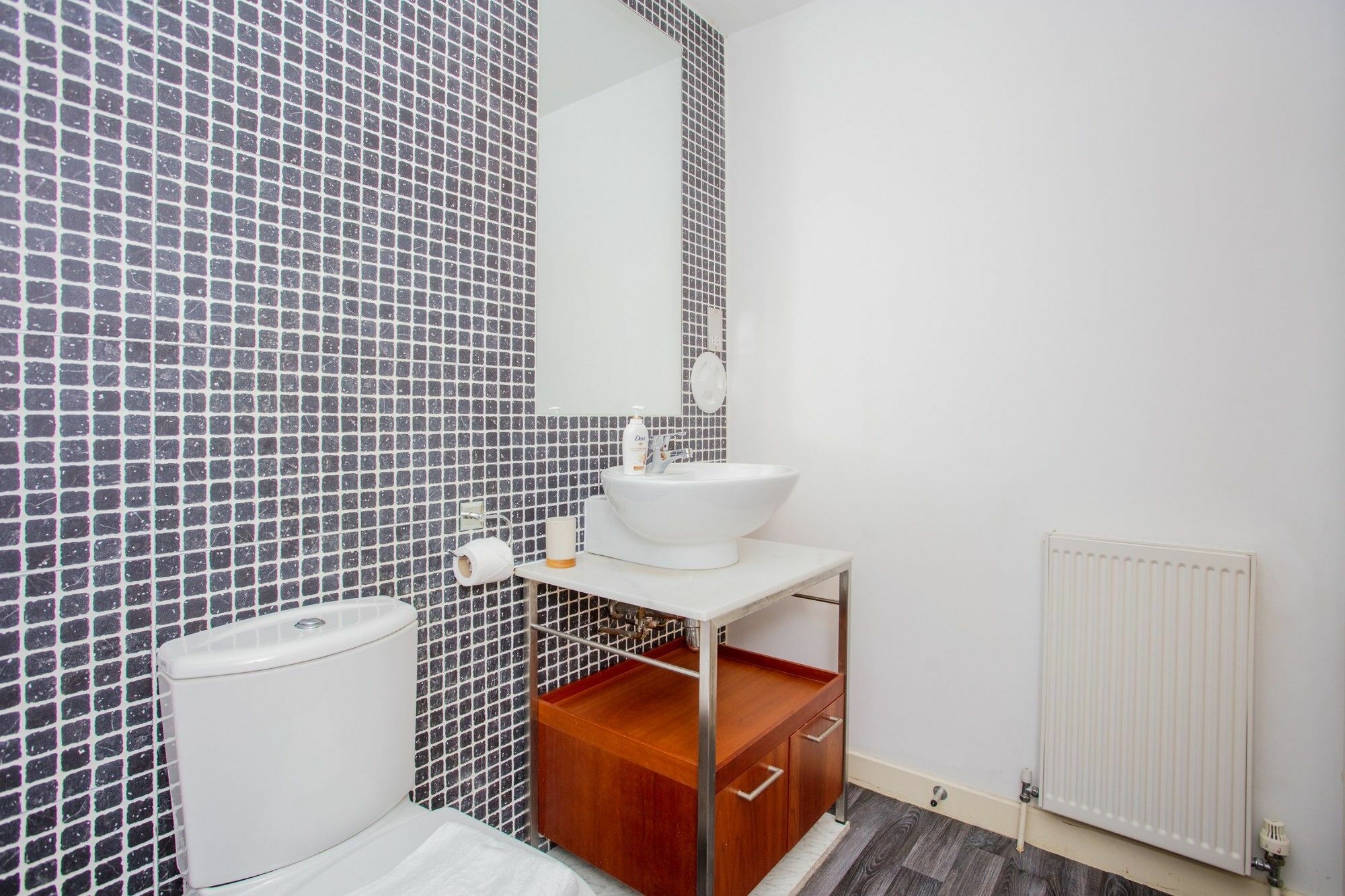 2 Bedroom Flat With Balcony Views Of Arthur's Seat Apartment *